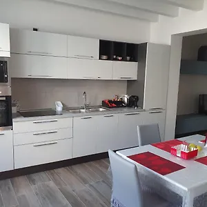 modern-stylish-apartment-in-central-marsala.sicilyhotelsitaly.net/